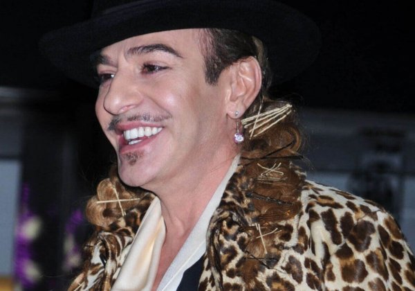 John Galliano wordt als nieuwste grote ontwerper bontvrij